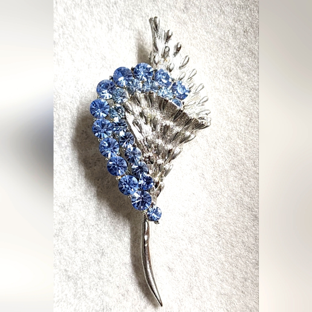 1960s Vintage Coro Brooch